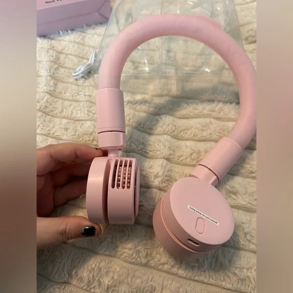 New Neck Fan - Picture 4 of 8